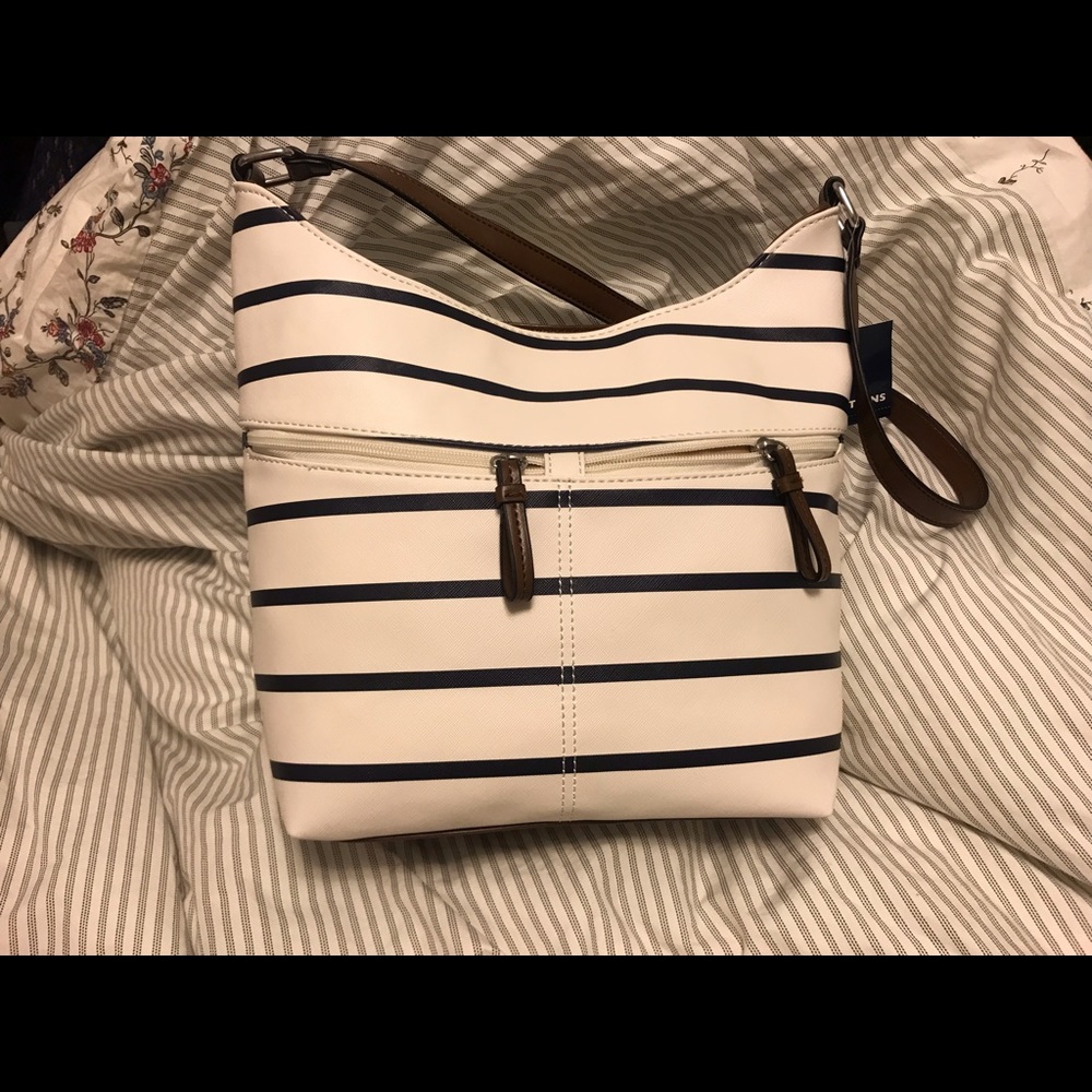 Women’s shoulder bag